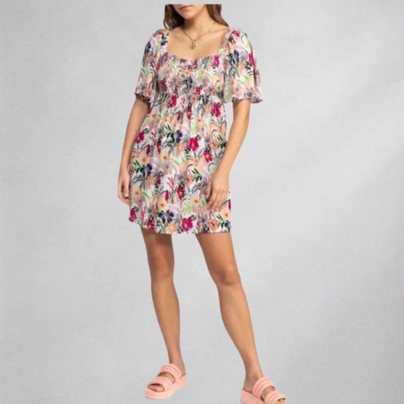 Roxy Dress Size S Floral Smocked Backless Mini Boho Festival Beach Viscose 11/3 - Picture 7 of 9